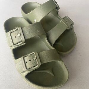 Boys sandals